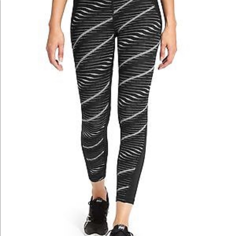 ATHLETA SCULPTEX  WAVES 7/8 LEGGINGS BLACK 457962